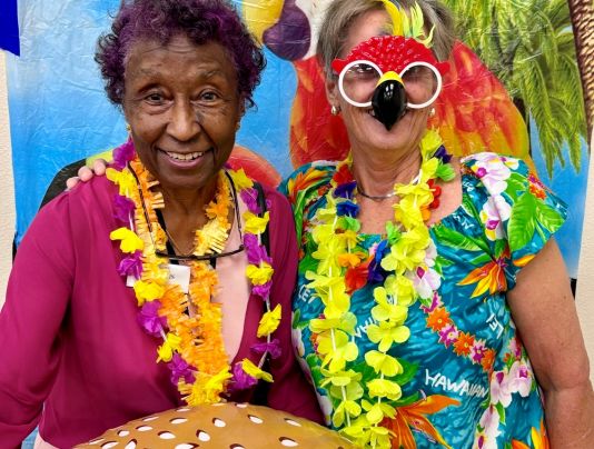 Ages 50+ Parrot Head Bash Image